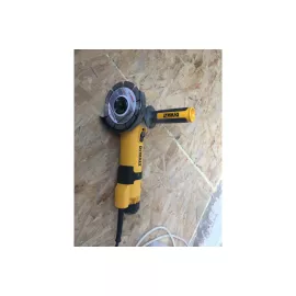 Угловая шлифмашина DEWALT DWE4257, изображение 6