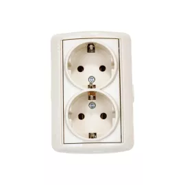 Розетка Lezard, NATA, двойная, с/з, закрытый корпус, керамика, кремовая, 710-0300-127