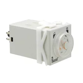 Реле времени Emas с задержкой выключения 0,3-3 сек 24-220В AC-DC RZ1A1B03S-25