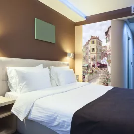 Фотообои виниловые на флизелиновой основе Decocode Живописный дворик 11-0402-YE 1х2,8 м, изображение 2