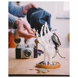 Органайзер для украшений Suck UK Skeleton Hand SK TIDYHAND1, изображение 2