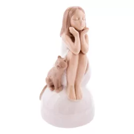 Русский подарок 123369 Фигурка декоративная 'Девочка' 8х8х17см