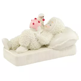 Статуэтка Enesco Вишенка на торте 4036156