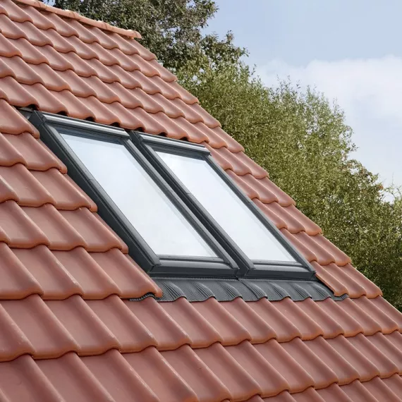 Окно мансардное Velux Optima Стандарт GZR 3061 (PR08) 940х1400 мм ручка сверху, изображение 3