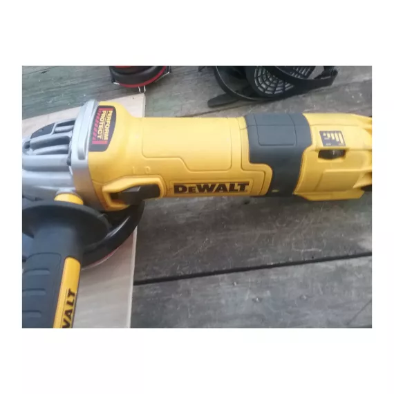 Угловая шлифмашина DEWALT DWE4257, изображение 12