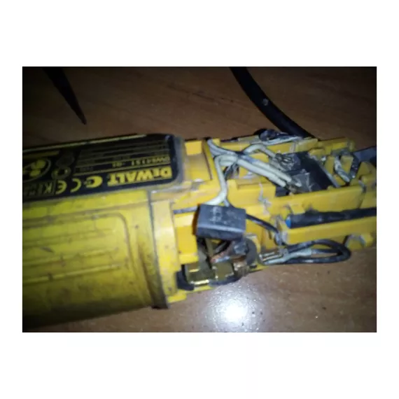 Угловая шлифмашина DEWALT DWE 4151, изображение 44