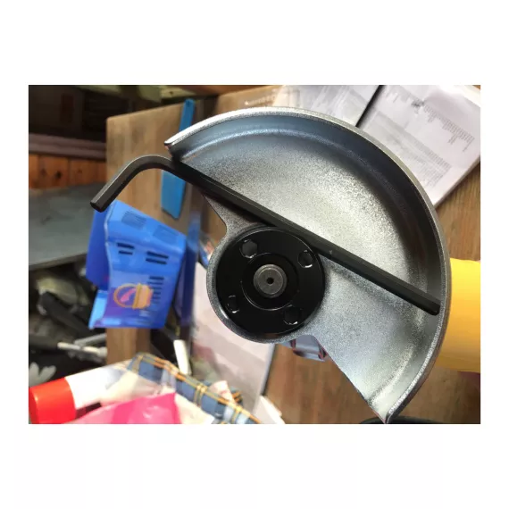 Угловая шлифмашина DEWALT DWE 4151, изображение 15