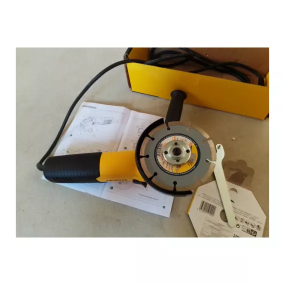 Угловая шлифмашина Stanley SGS105, изображение 14