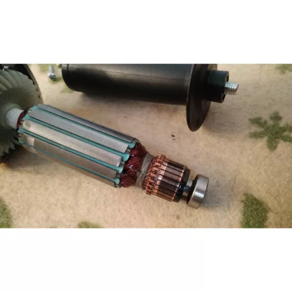 Угловая шлифмашина Elitech МШУ 0912 Промо, изображение 21