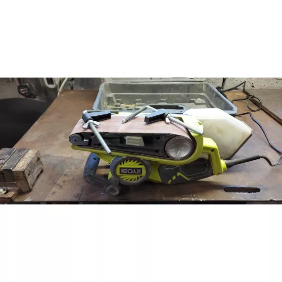Ленточная шлифмашина Ryobi EBS800V 5133001146, изображение 87