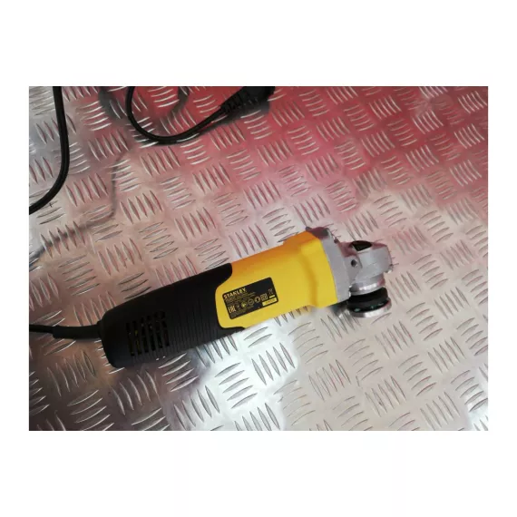 Угловая шлифмашина Stanley STGS9125, изображение 6
