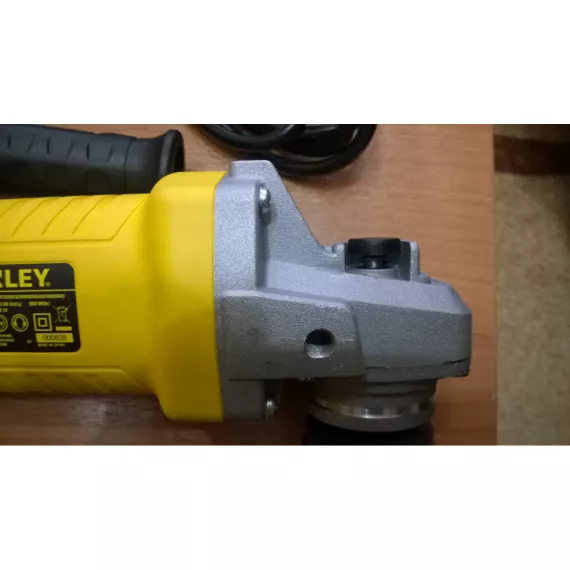 Угловая шлифмашина Stanley STGS9125, изображение 9