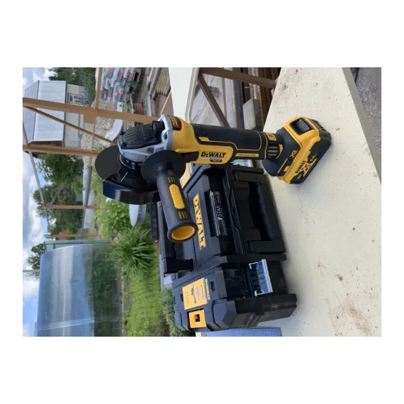 Бесщеточная угловая шлифмашина DEWALT DCG405NT, изображение 160
