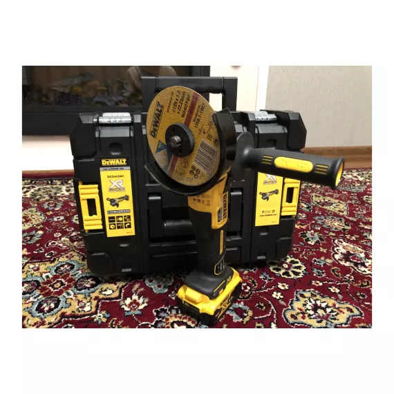 Бесщеточная угловая шлифмашина DEWALT DCG405NT, изображение 41