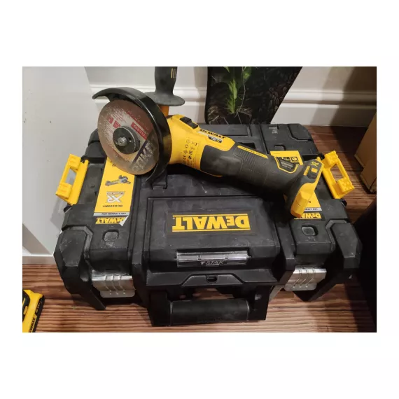 Бесщеточная угловая шлифмашина DEWALT DCG405NT, изображение 109